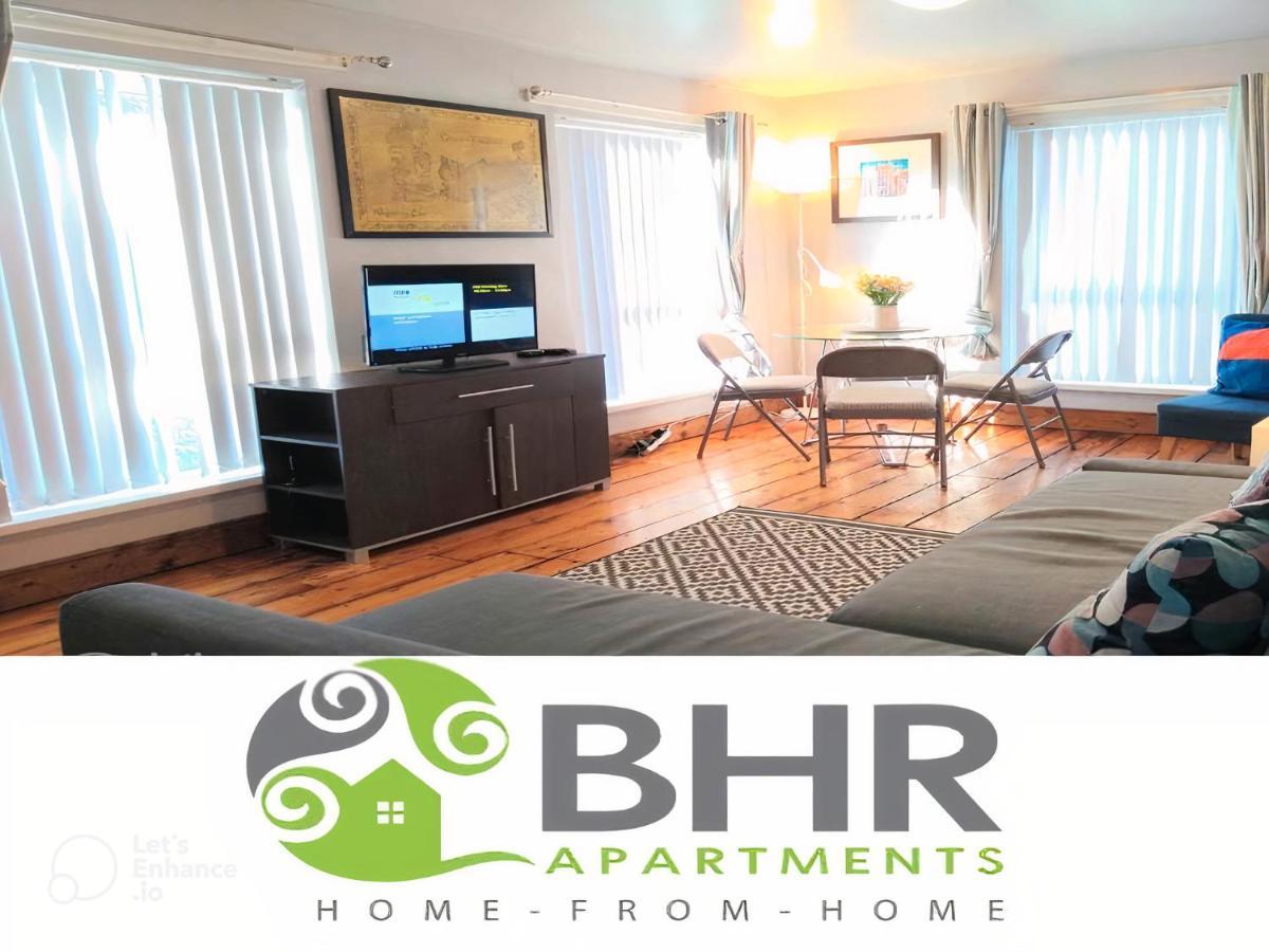 Perfect Central City Location - Parking - 3 Beds - 2 Bedrooms Belfast Dış mekan fotoğraf